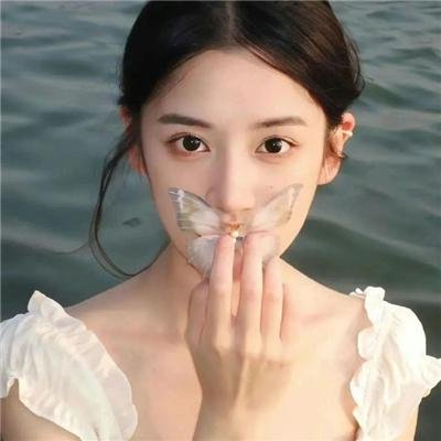 活力青春俏娇娃