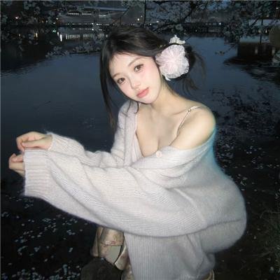 君有云